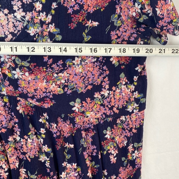 Ivy V Neck Dress Lot of 2 Floral Summer Dresses - Picture 10 of 12
